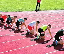 田径赛场再起风云：漠南青龙队险胜祁连火狐队，赛场气氛火爆经验成为胜负手-开云电子